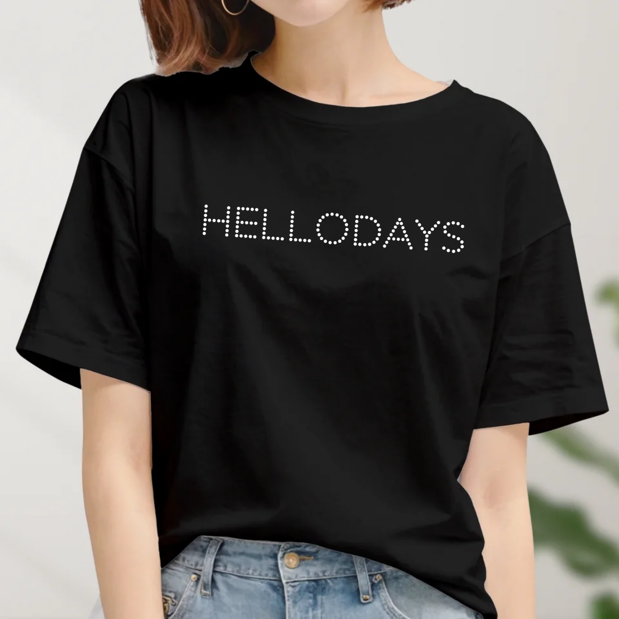 ロゴプリント半袖Tシャツ　ドット文字